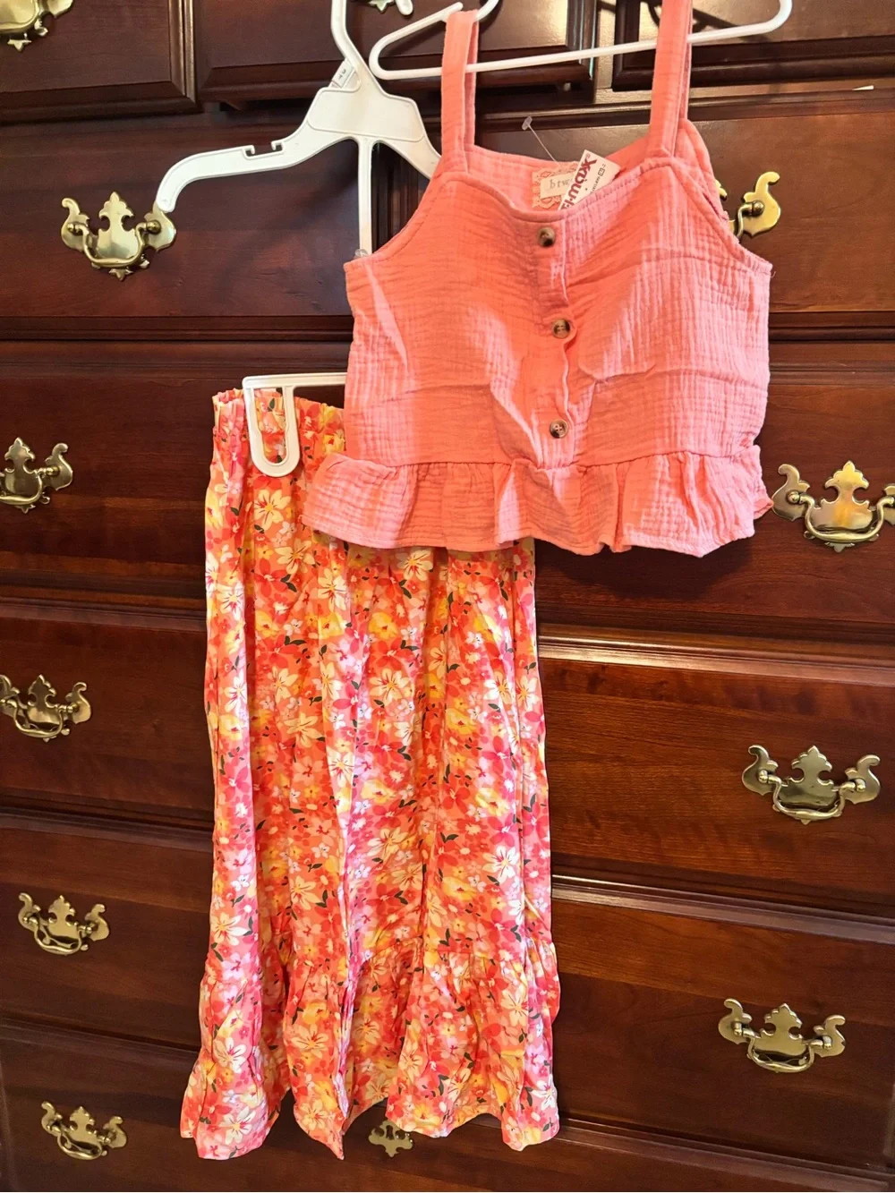 Between size 8 NWT skirt set - Picture 8 of 11